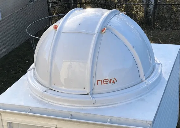 Nexdome, los observatorios económicos, resistentes, de fácil montaje y transporte, y con un aspecto profesional.
